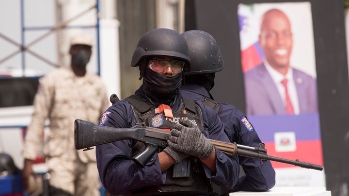 Αϊτή: Συνωμοσία για τη δολοφονία του προέδρου Ζοβενέλ Μοΐζ ομολόγησε Κολομβιανός απόστρατος