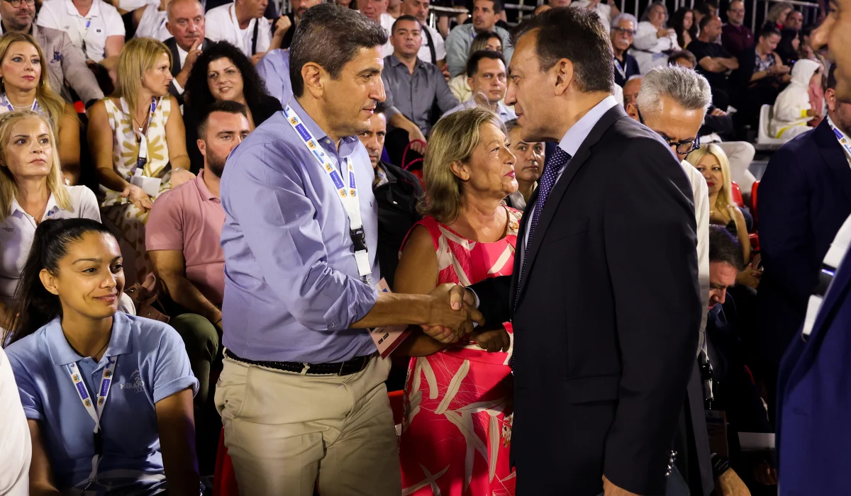 Τραγωδία στην Θεσσαλία γιορτές και… πανηγύρια για υπουργούς της κυβέρνησης στην Κρήτη