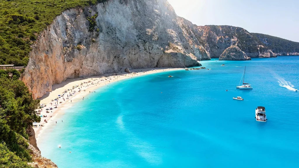 Αυτά είναι τα καλύτερα ελληνικά νησιά που πρέπει να επισκεφτείς το φθινόπωρο