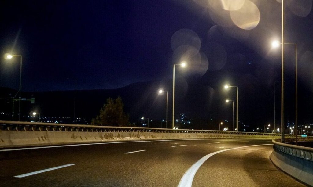 Καλλιθέα: Διακοπή κυκλοφορίας στην οδό Σκρα λόγω καθίζησης (φωτο)