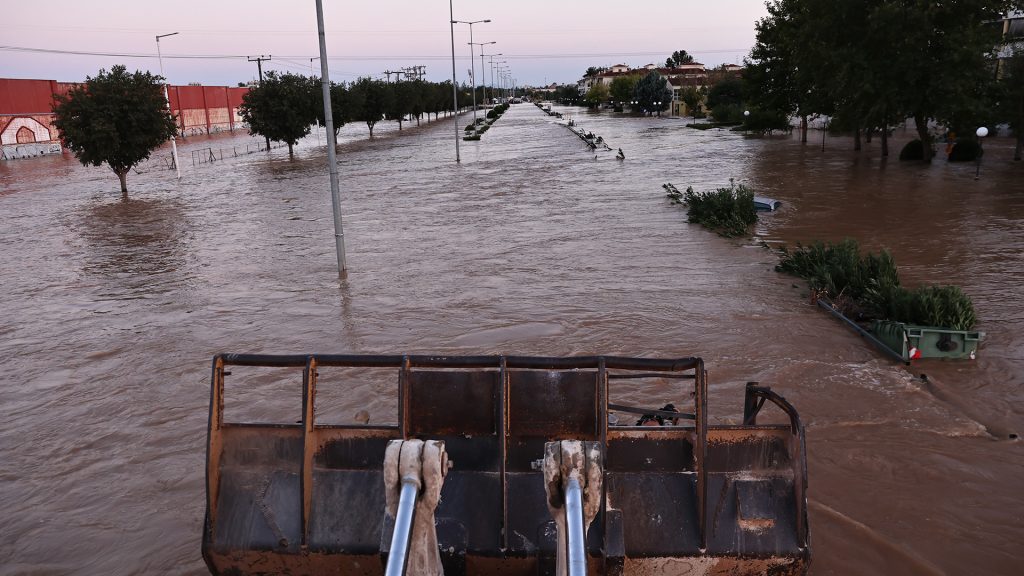 Επιδημιολόγος Θ.Ψαλτοπούλου: «Τριπλή η απειλή για τον πληθυσμό μετά την κακοκαιρία»
