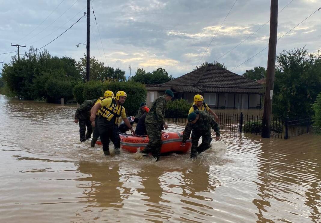 Θεσσαλία: 2.235 οι διασώσεις και οι απεγκλωβισμοί πολιτών από τις Ένοπλες Δυνάμεις