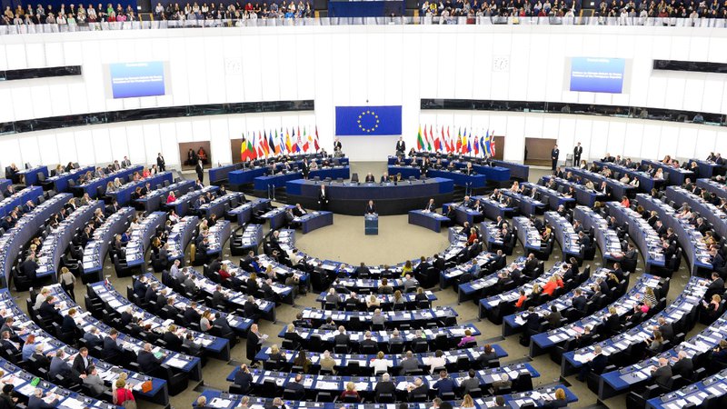Αυξάνονται κατά 15 οι έδρες του ευρωκοινοβουλίου