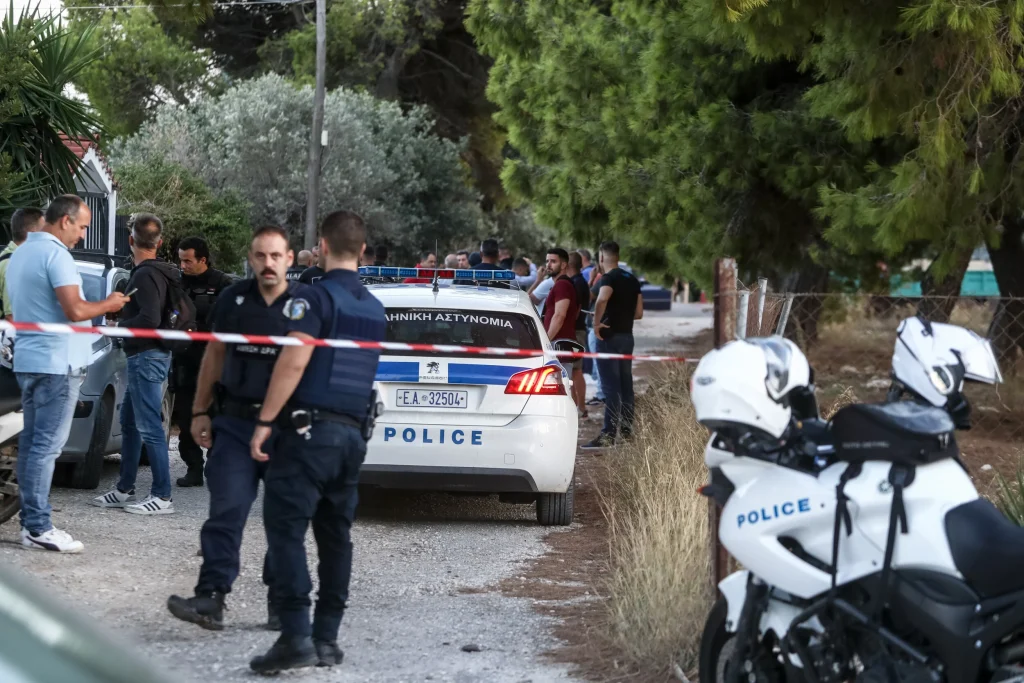 Μακελειό στη Λούτσα: Συνελήφθη ύποπτος για τη δολοφονία των 6 Τούρκων