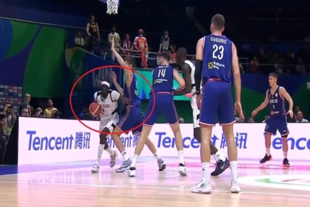 Αισιόδοξος ο μπασκετμπολίστας Μ.Σίμανιτς που έχασε το νεφρό του στο Μουντομπάσκετ: «Είναι πιθανό να παίξω ξανά»