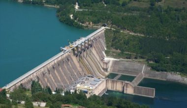 Η ΔΕΗ θα κατασκευάσει μεγάλο υδροηλεκτρικό έργο αξίας ενός δισ. ευρώ με την σύμπραξη της κυβέρνησης των Σκοπίων