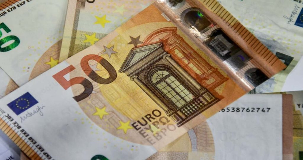 Youth Pass: Δείτε πότε ξεκινάει η υποβολή αιτήσεων – Ποιοι θα λάβουν τα 150 ευρώ