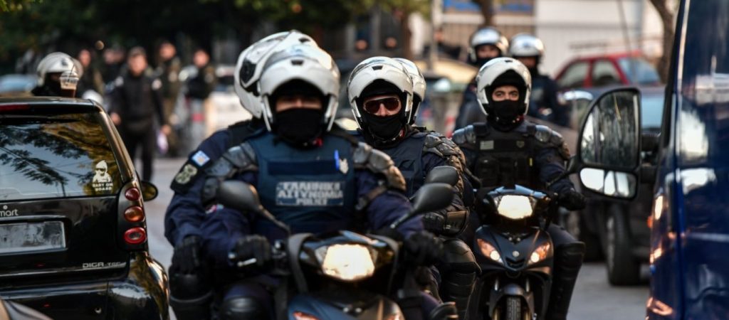 Παναιτωλικός – Παναθηναϊκός: Μπλόκα της αστυνομίας για τους οπαδούς του «τριφυλλιού»