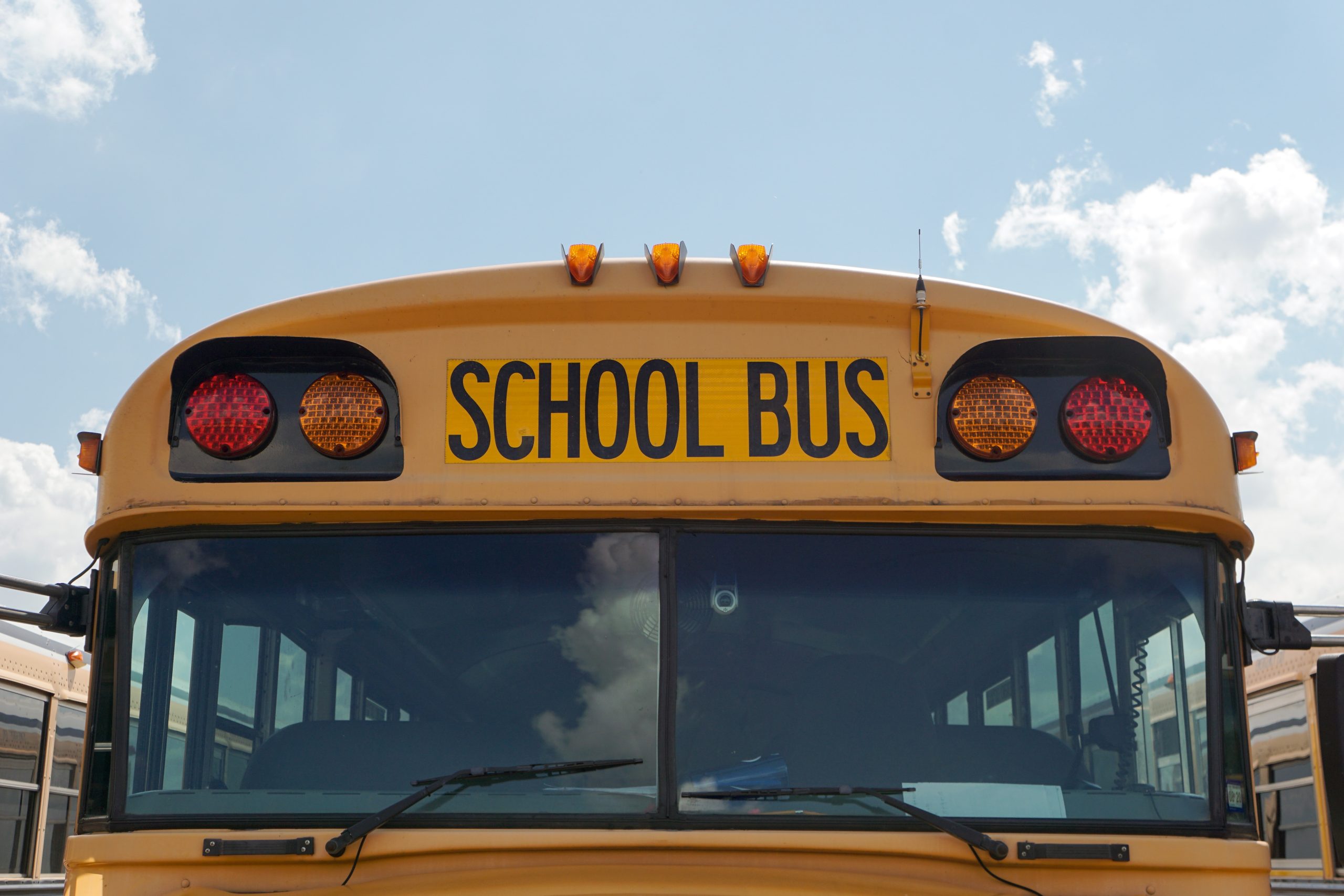 Πάτρα: Ξέχασαν 4χρονη σε σχολικό λεωφορείο για μισή ώρα