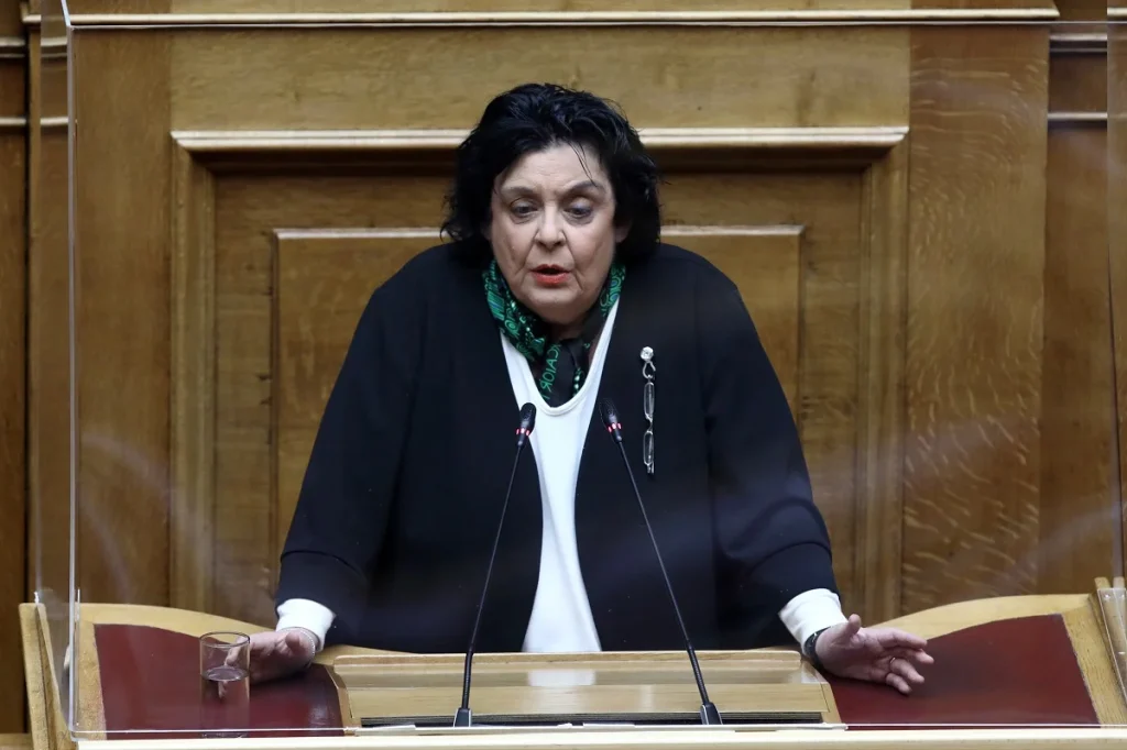 Λ.Κανέλλη: «Η Αριστερά είχε καπετάν Άρη – Ο Σ.Κασσελάκης είναι ο Κάπτεν Αμέρικα»