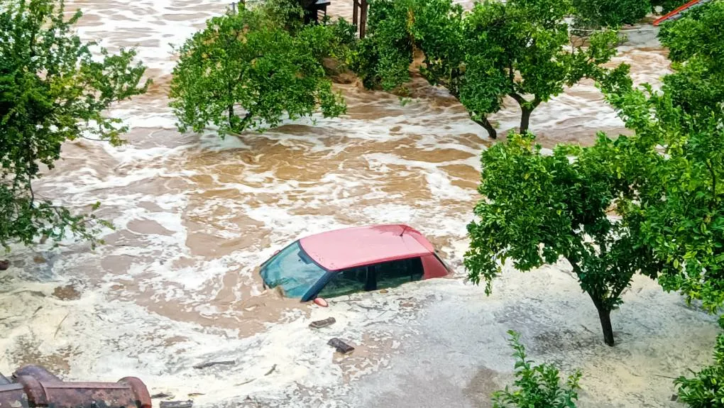 Μετεωρολόγοι: «Έως και 10 φορές πιο πιθανές οι έντονες βροχοπτώσεις στην Ελλάδα»