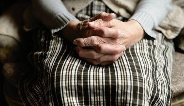 Αλλοδαπή «έφαγε» 15.000 ευρώ από δύο ηλικιωμένες γυναίκες με την μέθοδο του τροχαίου ατυχήματος