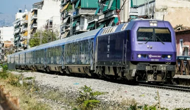 Τροποποιήσεις και ακυρώσεις σε δρομολόγια της Hellenic Train σε Προαστιακό Αθήνας και Πάτρας λόγω στάσης εργασίας