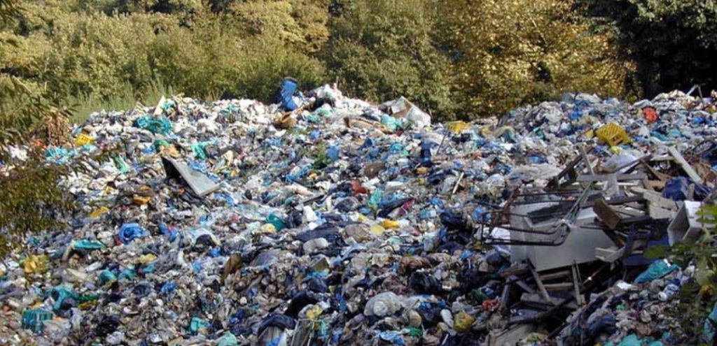 Θεσσαλονίκη: Παρέμβαση εισαγγελέα για σκουπιδότοπο στον ανισόπεδο κόμβο Κ-12
