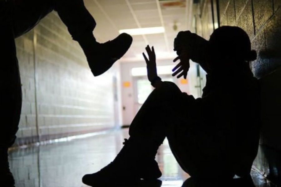 Χανιά: Με κατάγματα στη γνάθο μαθητής που ξυλοκοπήθηκε από εξωσχολικούς μέσα στο σχολείο του