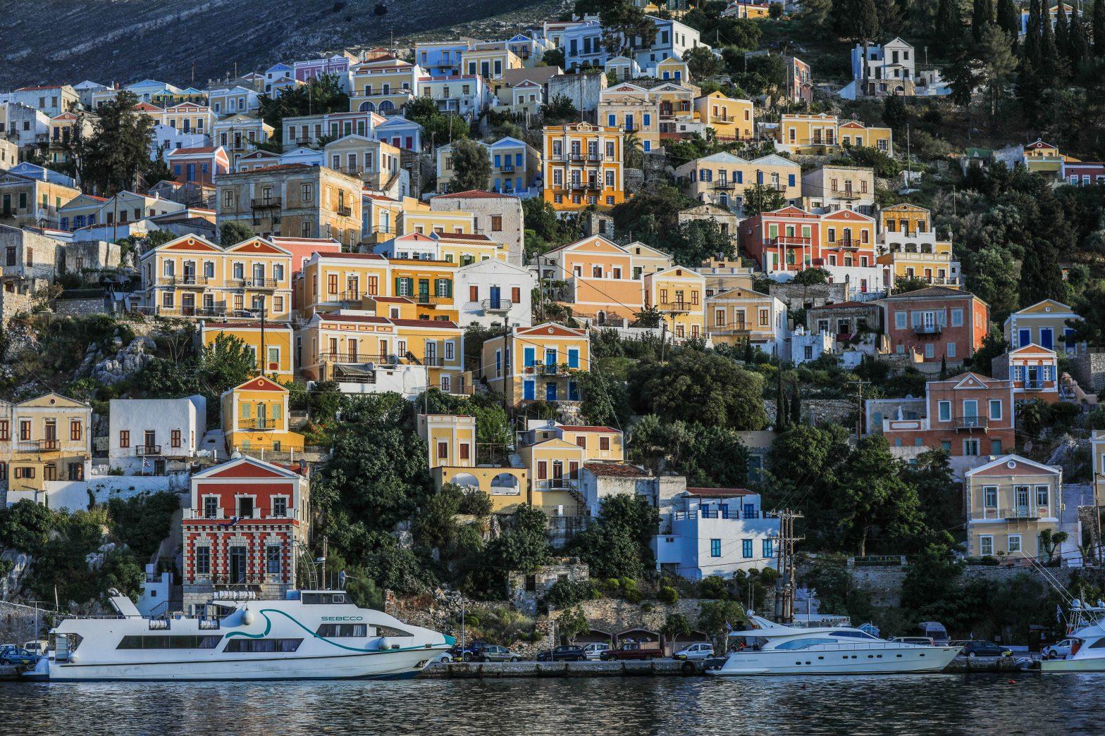 Times: Προτείνουν την Ελλάδα ως φθινοπωρινό προορισμό