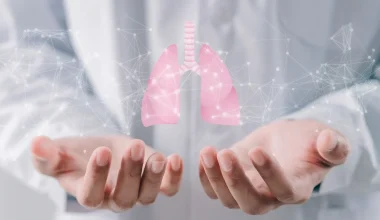 Πως συνδέεται η πρόωρη εμμηνόπαυση με τον καρκίνο του πνεύμονα