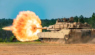 Την επόμενη εβδομάδα θα παραδοθούν τα πρώτα αμερικανικά άρματα μάχης Μ-1 Abrams στην Ουκρανία