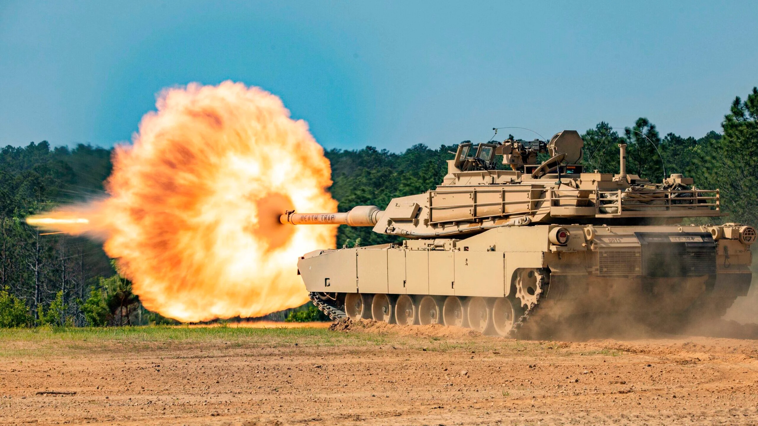 Την επόμενη εβδομάδα θα παραδοθούν τα πρώτα αμερικανικά άρματα μάχης Μ-1 Abrams στην Ουκρανία