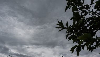 Αίθριος σήμερα ο καιρός: Πού θα έχουμε τοπικές βροχές – Η πρόγνωση της ΕΜΥ