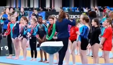 Ιρλανδία: Μετάλλιο σε όλα τα παιδιά εκτός από το μαύρο κορίτσι – Ζήτησαν συγγνώμη αλλά δεν την δέχονται