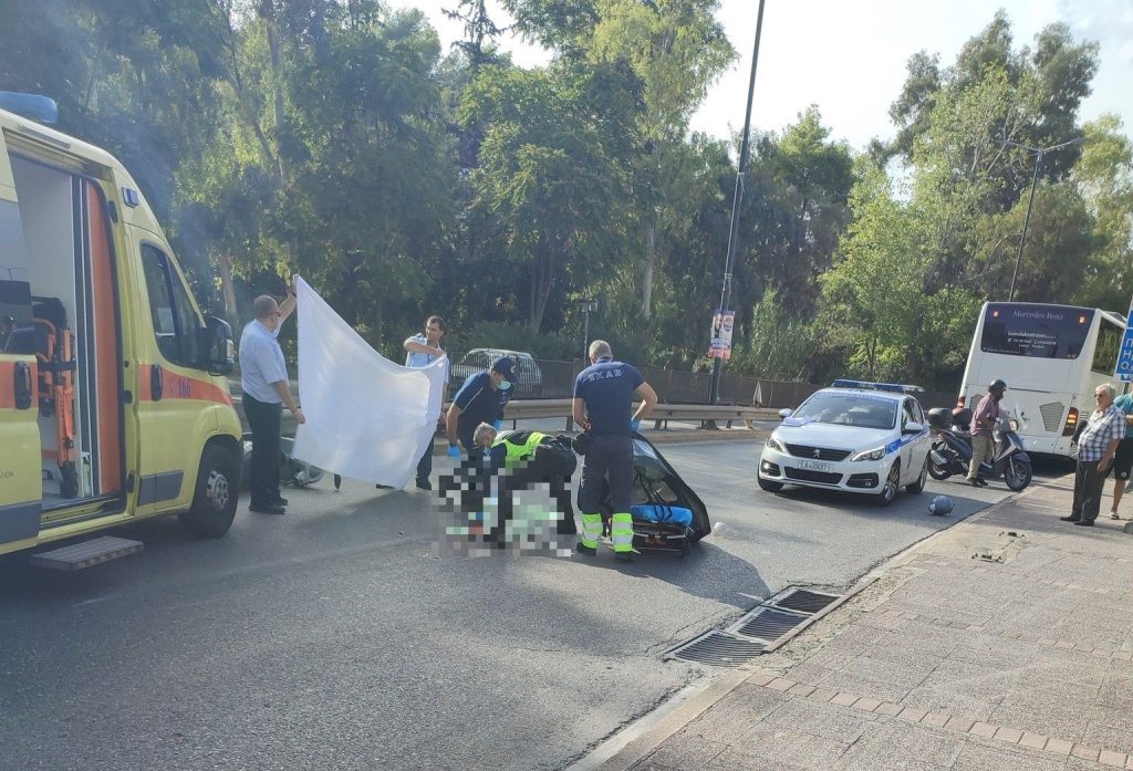 Θανατηφόρο τροχαίο στη Ν.Ιωνία: Λεωφορείο συγκρούστηκε με μηχανή στη λεωφ.Καποδιστρίου (φώτο)