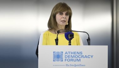 Κ.Σακελλαροπούλου: «Η κλιματική αλλαγή κίνδυνος για την Δημοκρατία»