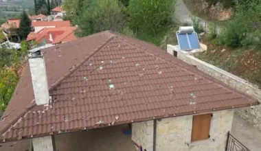 Καλάβρυτα: Άνδρας έπεσε στο κενό την ώρα που επισκεύαζε στέγη σπιτιού από τη χαλαζόπτωση