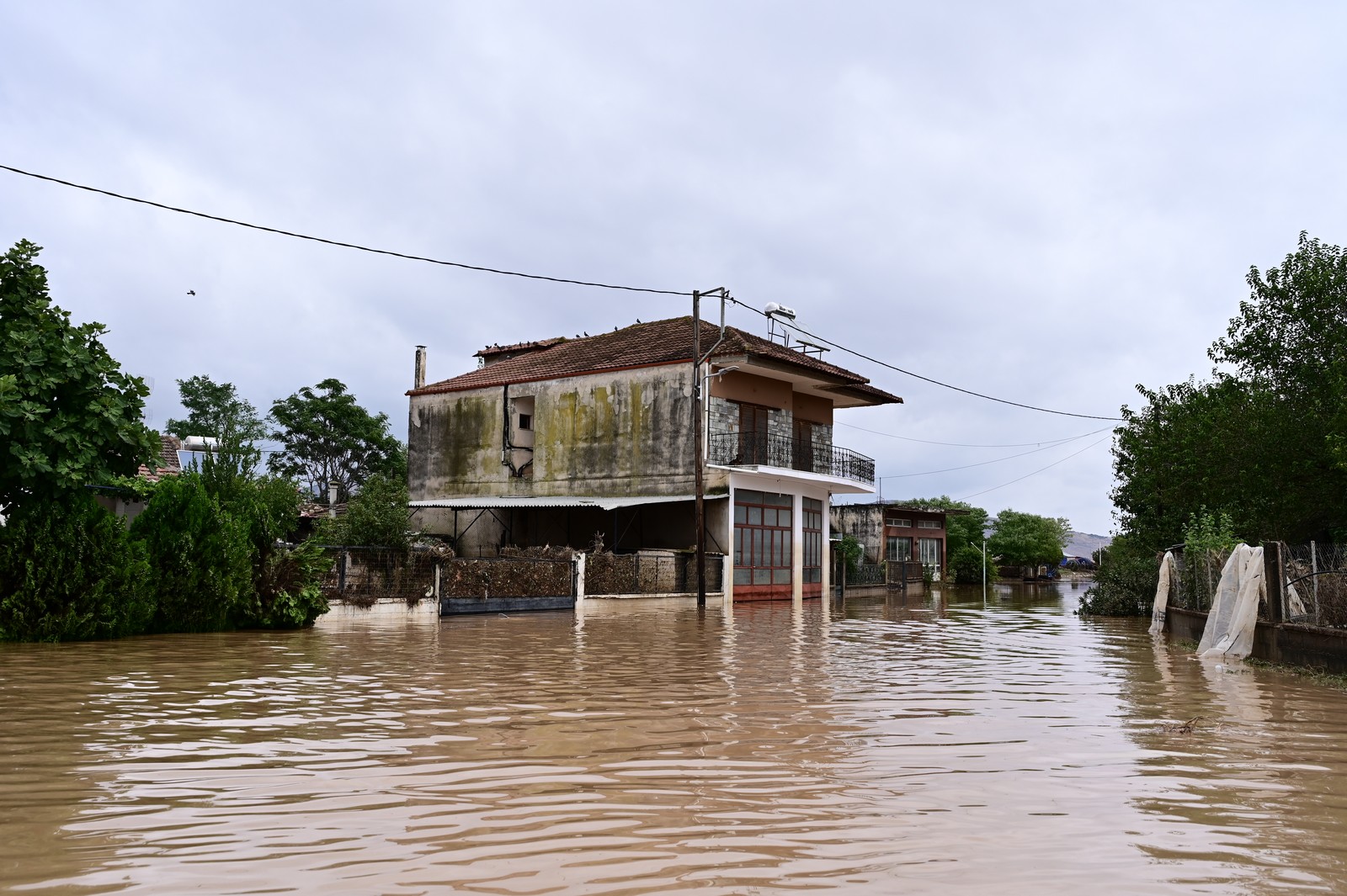 Αντιπεριφερειάρχης Καρδίτσας για κακοκαιρία Elias: «Το χωριό Ορφανά του Δήμου Παλαμά πλημμύρισε»