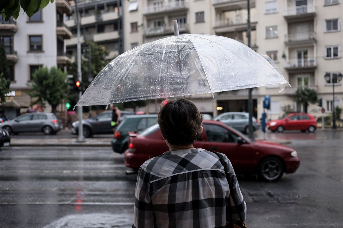 Καιρός: Βροχές και καταιγίδες ακόμα και στην Αττική σήμερα