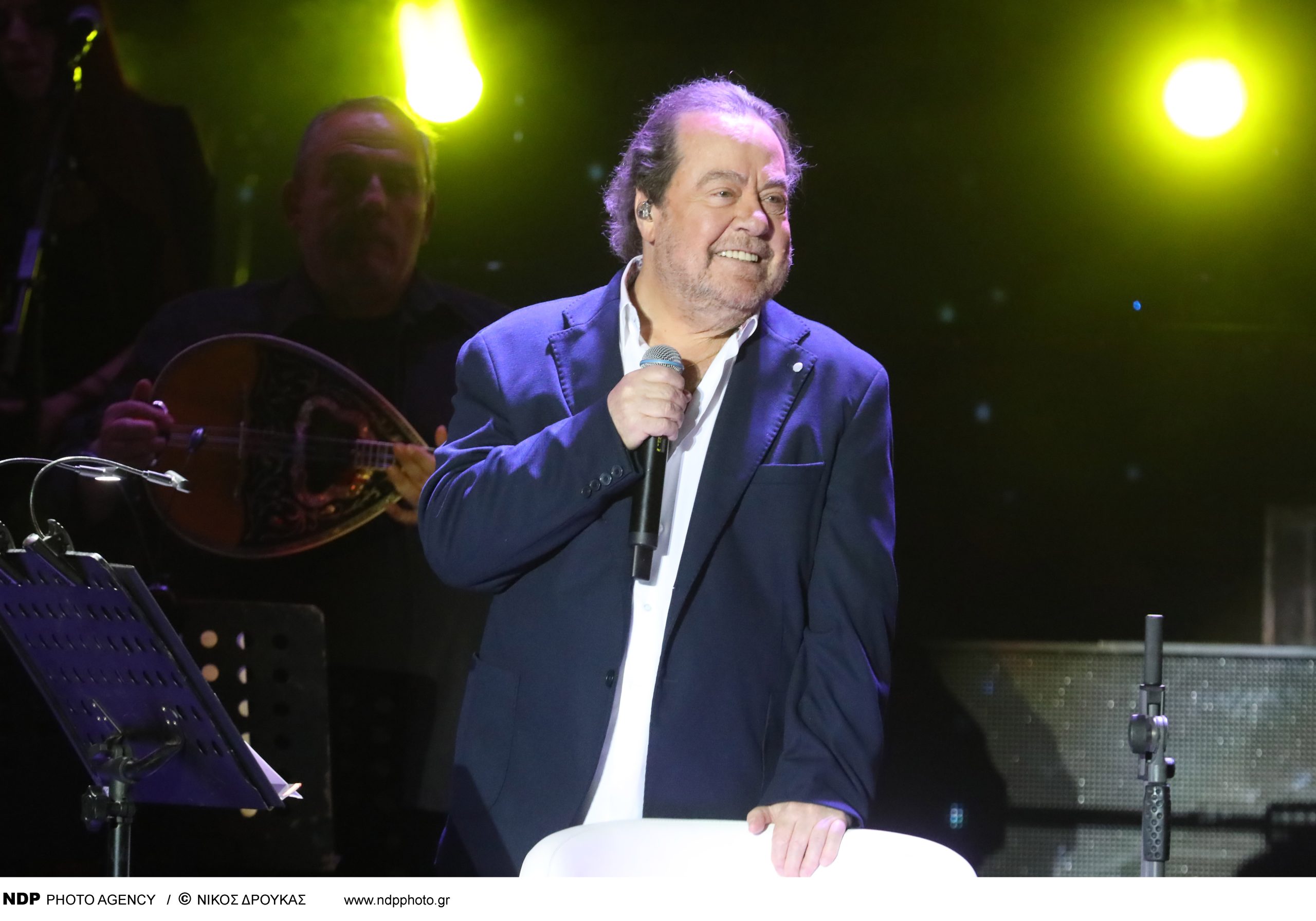 Γιάννης Πάριος: Άγνωστος «έκλεψε» τη φωτογραφία του και έφτιαξε προφίλ στο Facebook με κινέζικο όνομα (φωτο)