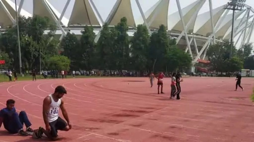 Πρωτοφανές περιστατικό στην Ινδία: Αθλητές έτρεχαν να κρυφτούν όταν είδαν έλεγχο για ντόπινγκ – Αγωνίστηκε μόλις ένας