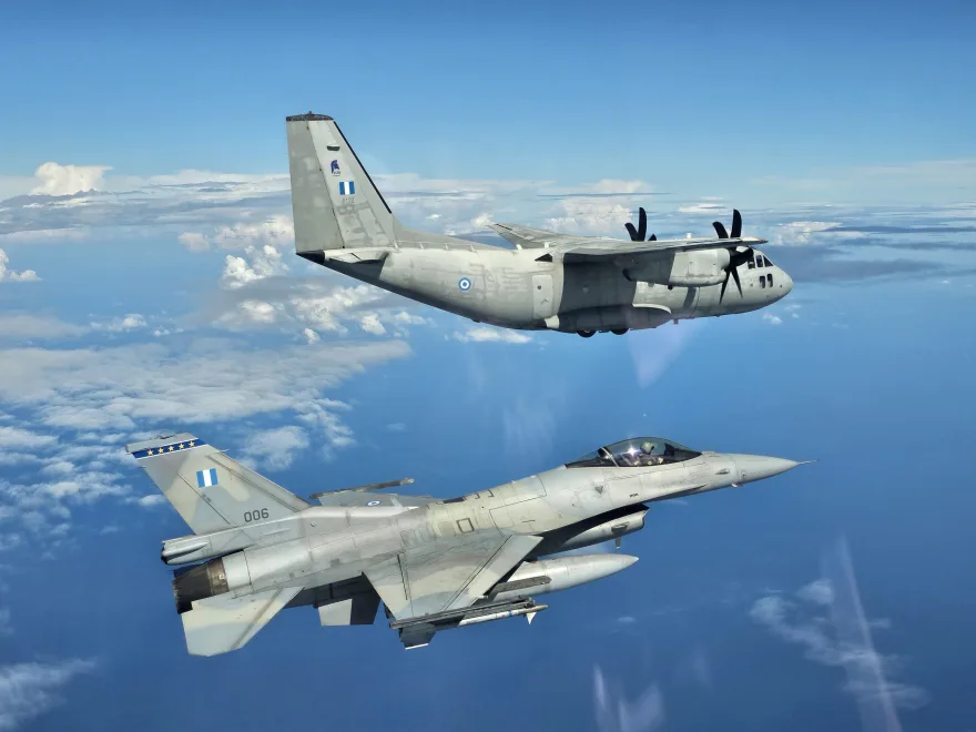 Άσκηση «Παρμενίων»: F-16 «αναχαίτισαν» εκτός ελέγχου αεροσκάφος – Δείτε εντυπωσιακές εικόνες και βίντεο