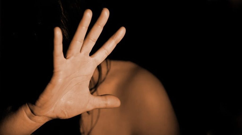 Κυλλήνη: Ιατροδικαστική εξέταση αλλάζει τα δεδομένα σε υπόθεση με διαδοχικούς βιασμούς 28χρονης