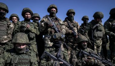 Βρετανικές υπηρεσίες πληροφοριών: «Η Ρωσία θα πάρει άλλες πέντε περιφέρειες της Ουκρανίας το 2024 – Ρίχνουν επιπλέον 1 εκατ. στρατό»