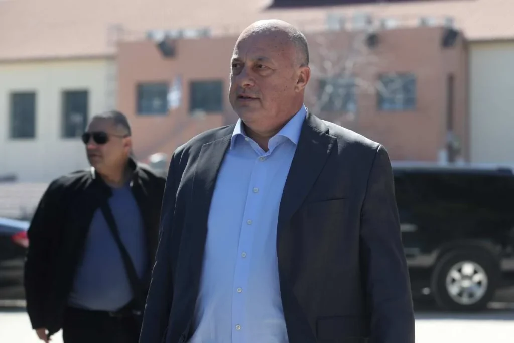 Α.Μπέος: Toυ ζήτησε… συγγνώμη ο πλημμυροπαθής που τον έβρισε – «Είσαι 26 χρονών και έχεις δικαίωμα να κάνεις λάθη»