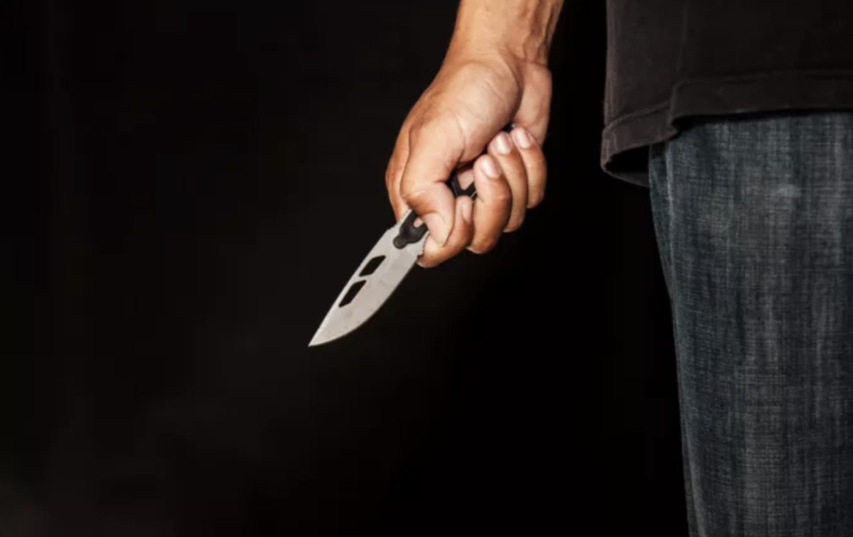 Θεσσαλονίκη: Εκτός κινδύνου νοσηλεύεται η 19χρονη που μαχαιρώθηκε στη μέση του δρόμου