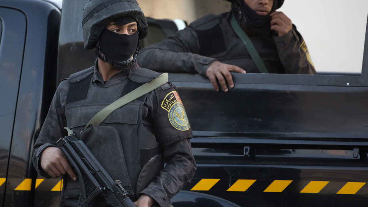 Αίγυπτος: 29χρονη αποκεφάλισε τον 5χρονο γιο της και έφαγε το κεφάλι του