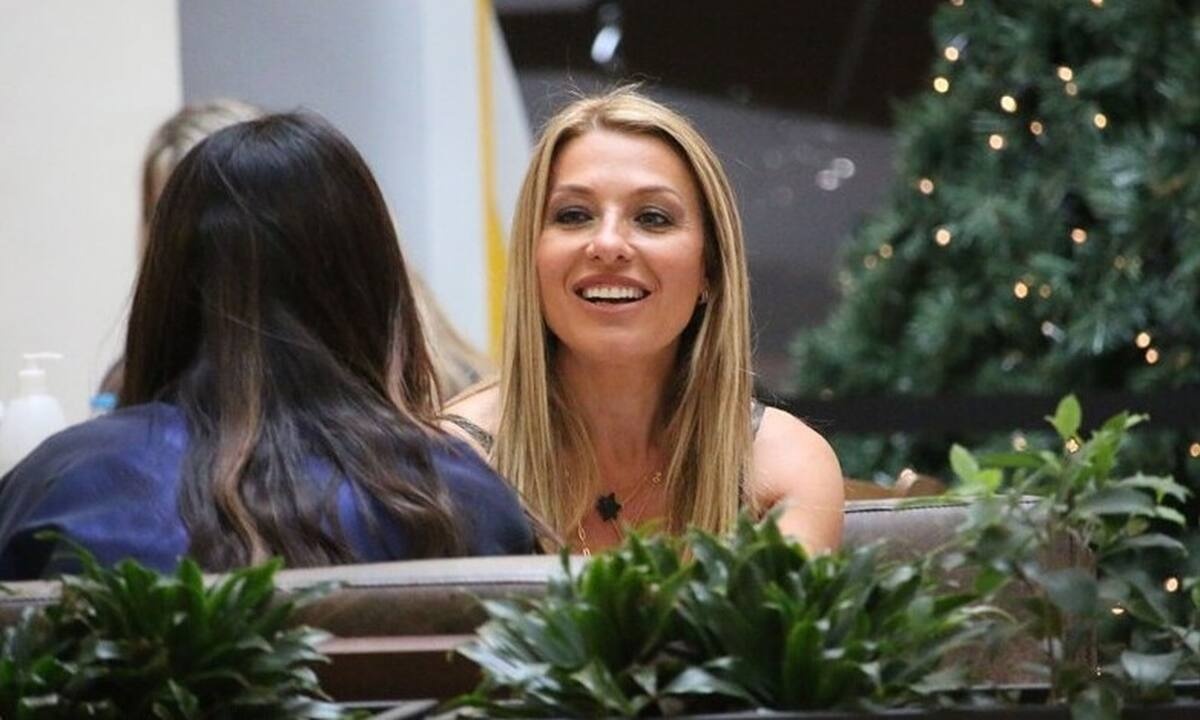 Η Έλσα Τόλη κατεβαίνει στην πολιτική – «Έχω κάνει γυμνή φωτογράφιση – Δεν ήταν ταμπού στην εποχή μας»