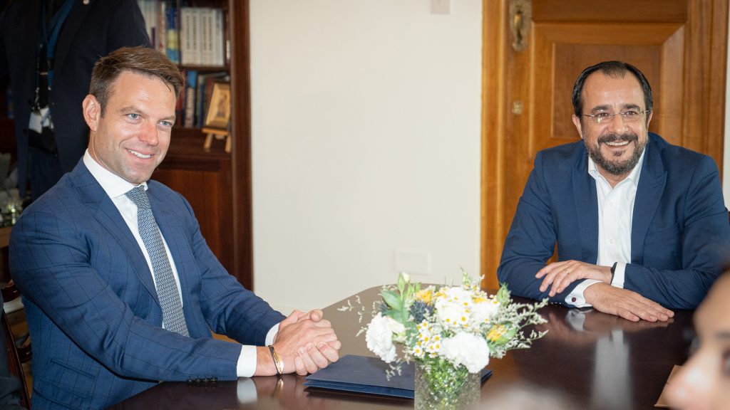 Σ.Κασσελάκης σε Ν.Χριστοδουλίδη: «Να ξεκινήσουν οι συνομιλίες για το Κυπριακό – Οι θέσεις μου είναι σαφείς»