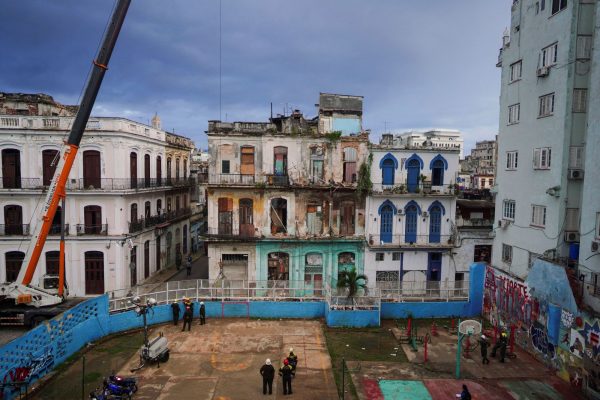 Κούβα: Κατέρρευσε ακίνητο στην παλιά Αβάνα – Τρεις νεκροί