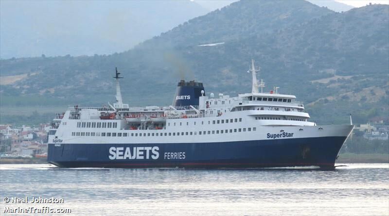 Βόλος: Μηχανική βλάβη στο πλοίο Superstar – Ετοιμαζόταν να αποπλεύσει για νησιά των Σποράδων