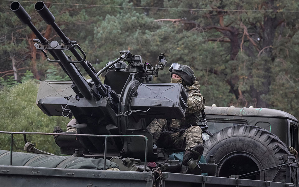 ΗΠΑ: Όλο και λιγότεροι Αμερικανοί υποστηρίζουν την αποστολή όπλων στην Ουκρανία