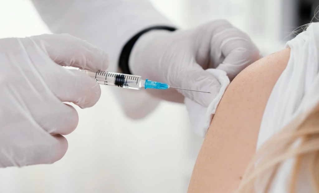 Μ.Παγώνη: «Τα δύο ενισχυμένα εμβόλια της γρίπης είναι για τους άνω των 65 ετών με συνταγογράφηση»