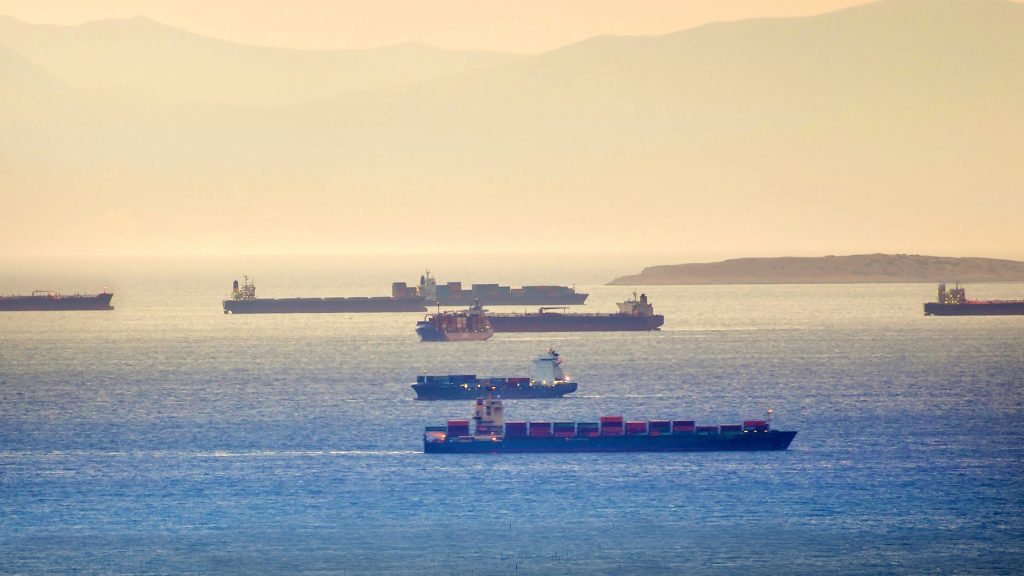 Ρουμανία: Τουρκικό πλοίο κτύπησε σε νάρκη στη Μαύρη Θάλασσα