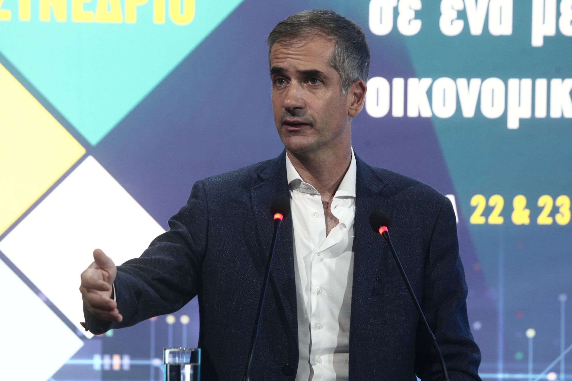 Πρόβλημα για τη ΝΔ στην Αθήνα; – Σε δημοσκόπηση εμφανίζεται το 63% να μην θέλει τον Κ.Μπακογιάννη για δήμαρχο