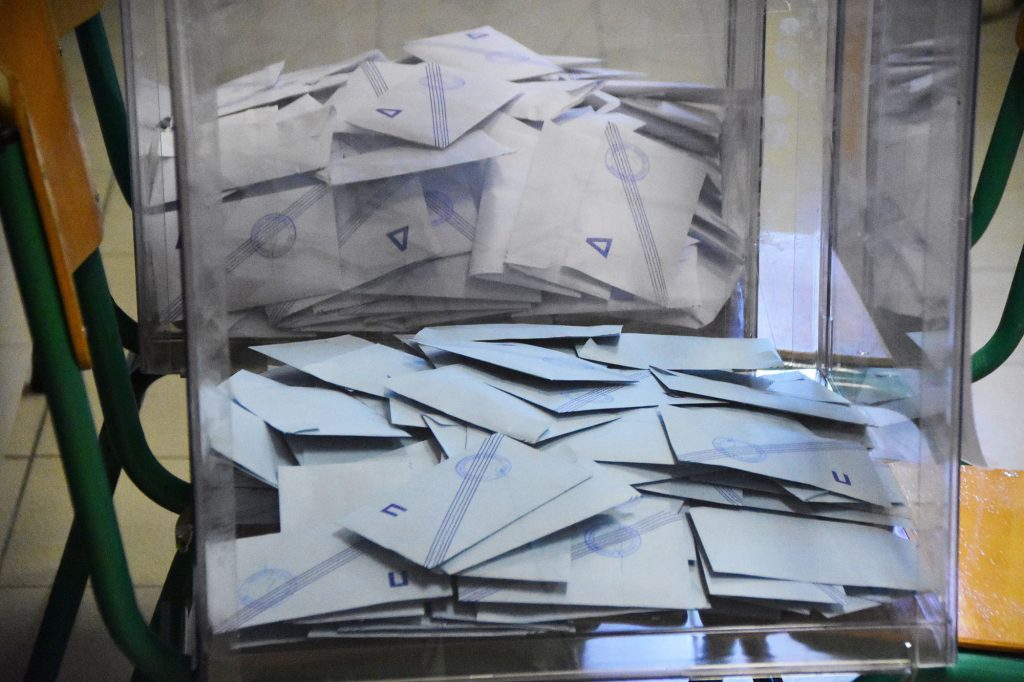 Αυτοδιοικητικές εκλογές: Οι 12 δήμαρχοι στην Αττική που συγκεντρώνουν ποσοστά άνω του 70%