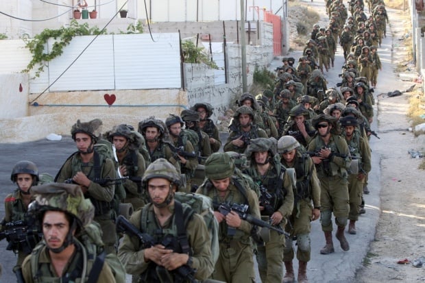 5.000 έφεδροι πετούν από την Ελλάδα για το Ισραήλ για να πολεμήσουν κατά της Χαμάς