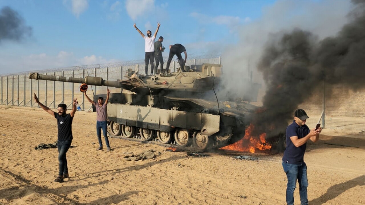 Τον έλεγχο του μεθοριακού φράκτη στα σύνορα της Γάζας έχει ανακτήσει το Ισραήλ