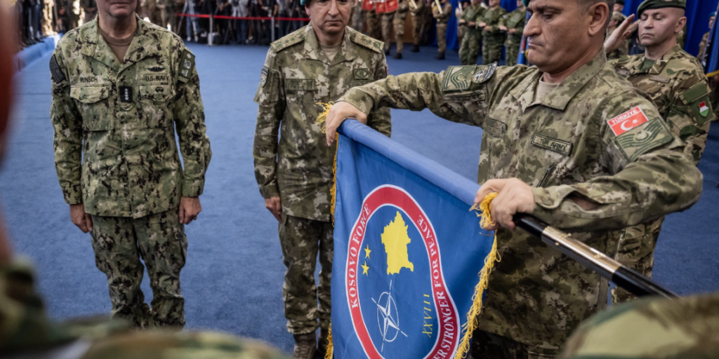 Η Τουρκία ανέλαβε την διοίκηση της KFOR από την Ιταλία